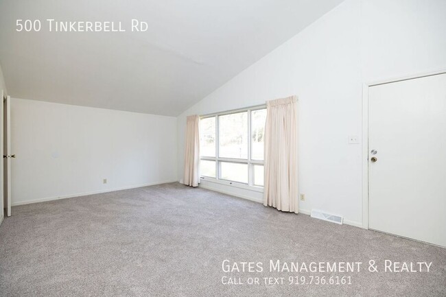 Foto del edificio - **MOVE IN SPECIAL-$500 OFF FIRST MONTH'S R...