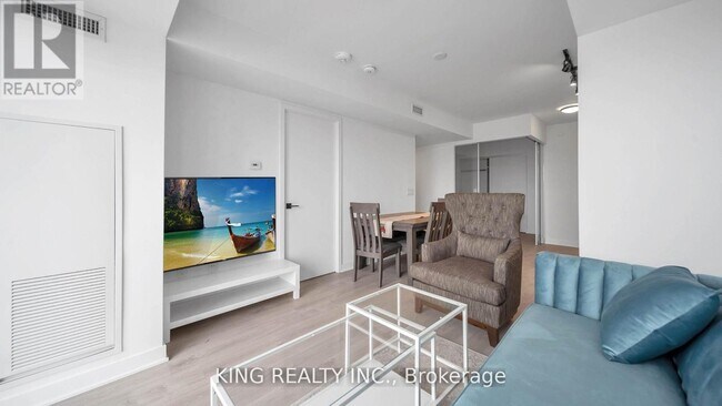 Building Photo - 36 Zorra St