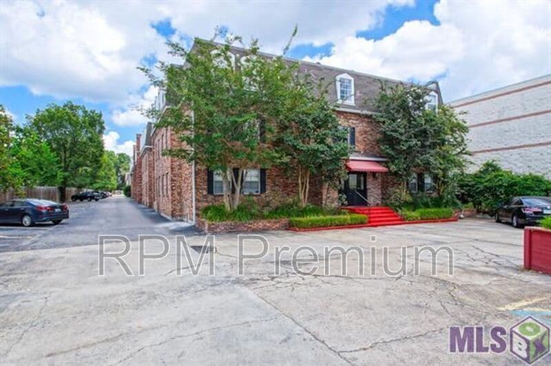 Primary Photo - 4735 Government St