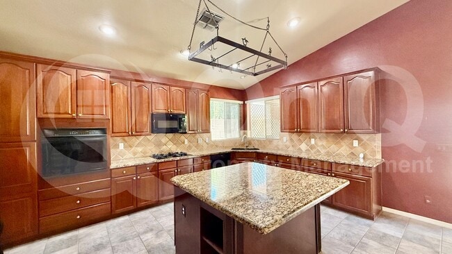 Building Photo - 21708 N 70th Dr