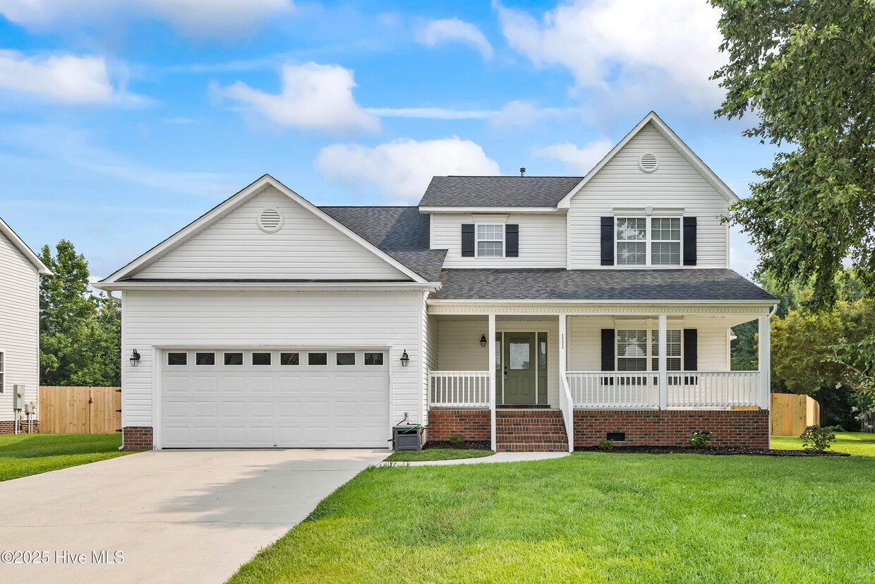 Foto principal - 111 Rockford Ct