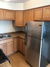 Building Photo - Lake Harriet Commons