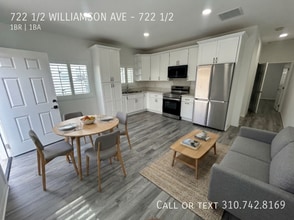 Building Photo - 722 1/2 Williamson Ave