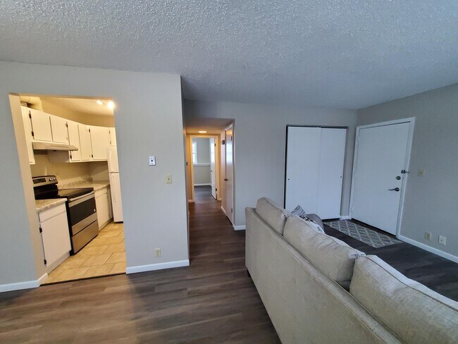Building Photo - 108 Balboa Ave