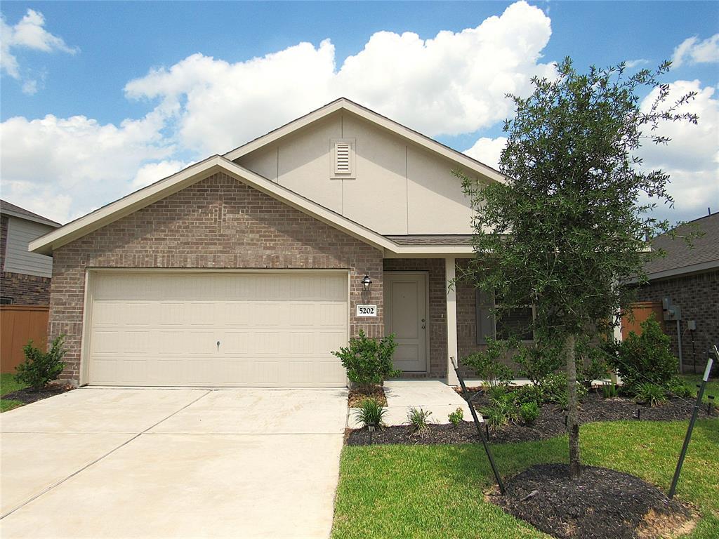 Foto principal - 5202 Sunvalley Bend Dr