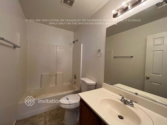Foto del edificio - 11814 W Cortez St