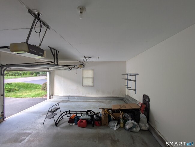 Building Photo - 61 Basking Brook Rd