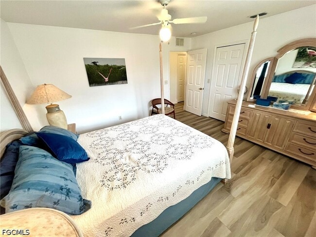 Foto del edificio - 818 SW 8th Pl