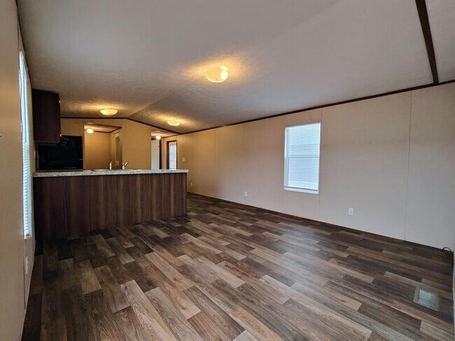 Foto del edificio - 309 W Tower Ln