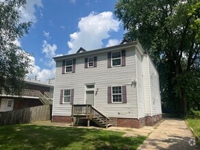 Building Photo - 1338 N 8th St