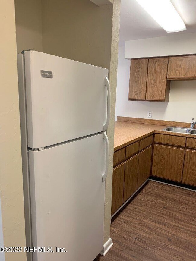 3872 Osprey Cir Unit B, St. Augustine, FL 32086 Room for Rent in St