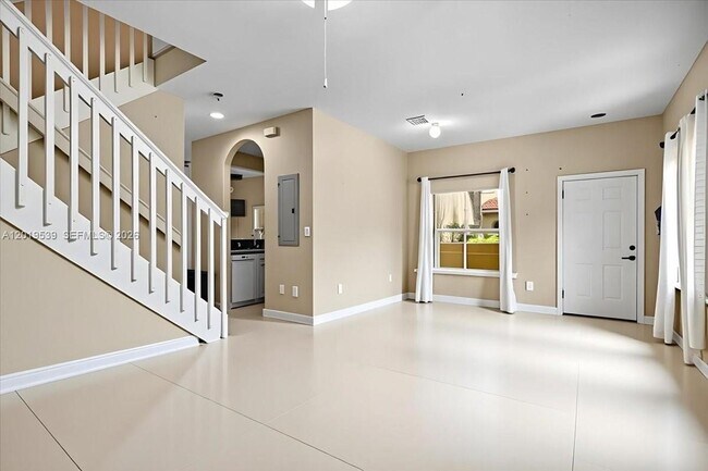 Foto del edificio - 3417 Merrick Ct