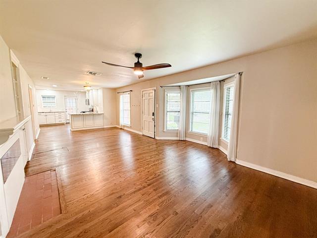 Foto del edificio - 3766 Park Ln