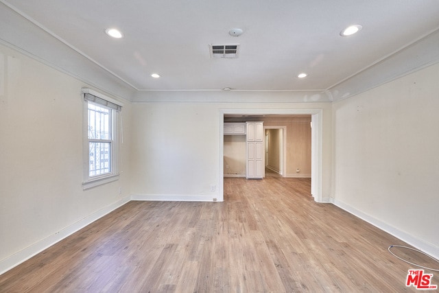 Building Photo - 942 S Lucerne Blvd