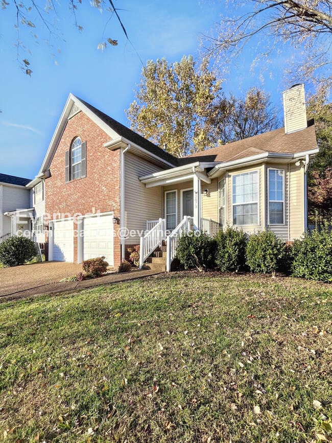 Foto del edificio - 2073 Upland Dr