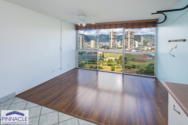 Building Photo - 2211 Ala Wai Blvd
