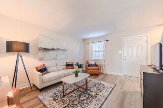 Building Photo - Belmont Hills Apartments