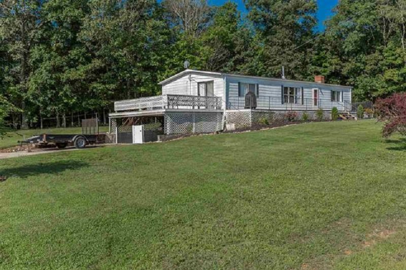 Primary Photo - 4210 Bloomer Springs Rd