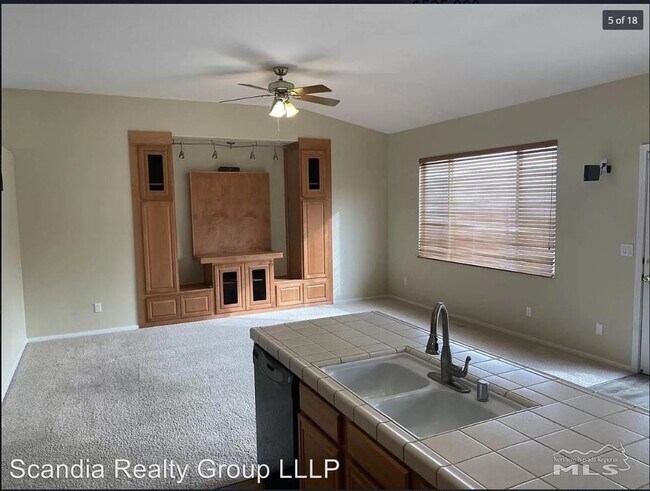 Building Photo - 3 br, 2 bath House - 3880 Corvallis Drive