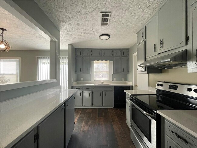 Foto del edificio - 3076 Mill Falls Ct