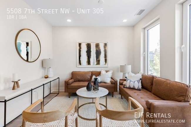 Building Photo - Urban Pace/EJF Rentals Proudly Present the...