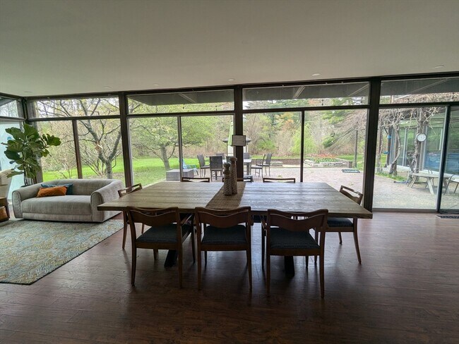 Foto del edificio - 470 South St