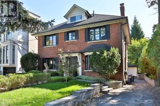 Building Photo - 214 Dinnick Crescent