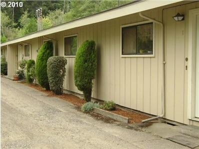 Primary Photo - 1295 W Anderson Ave
