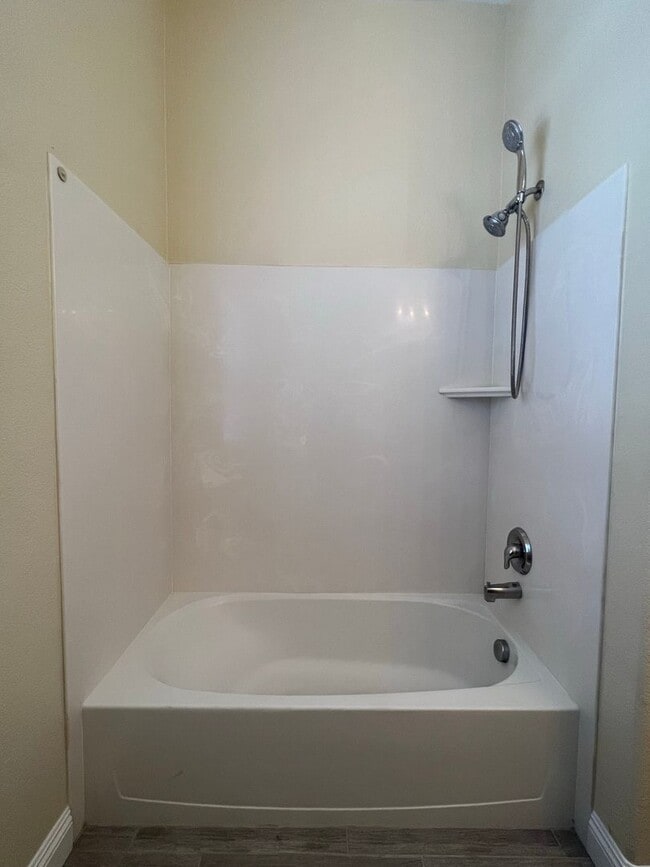 Building Photo - 8805 Jeffreys St