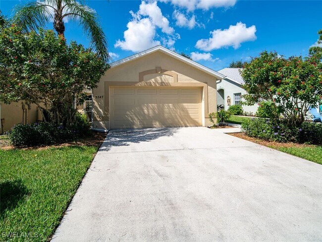 Foto del edificio - 5347 Whitten Dr