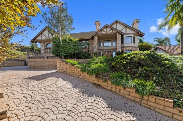 Building Photo - 1212 Coronet Dr