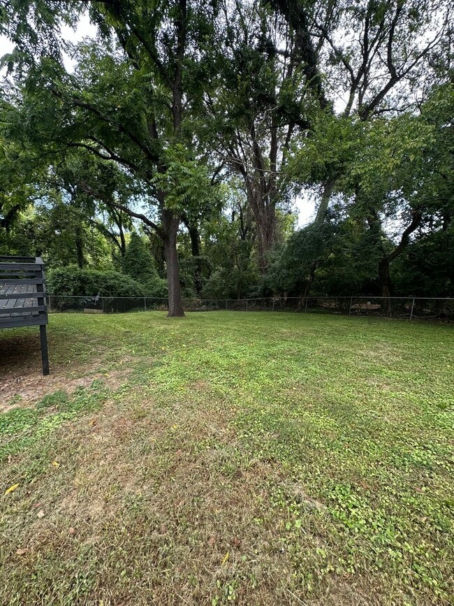 Building Photo - FOR LEASE - single family home in Hermitage, TN!