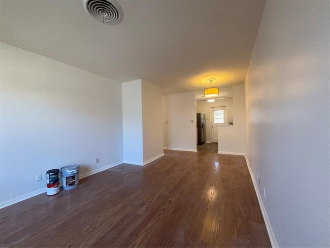 Building Photo - 4707 Bull Creek Rd