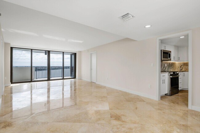 Foto del edificio - 1200 S Flagler Dr