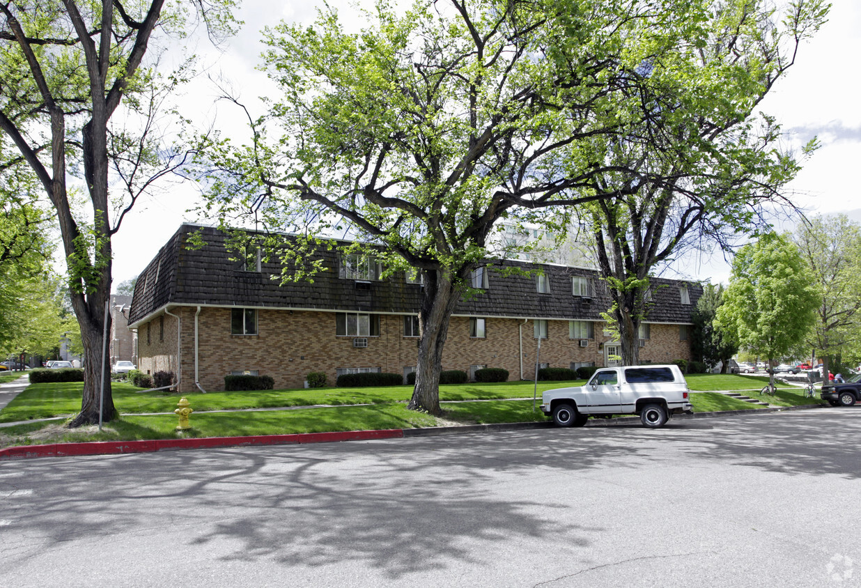 Foto del edificio - Westwind Apartments