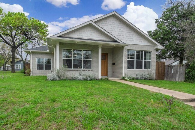 Foto del edificio - 907 N Tyler St