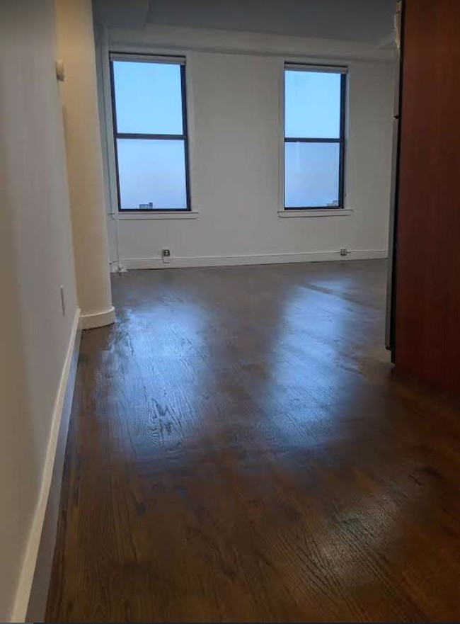 Building Photo - 233 Schermerhorn Street