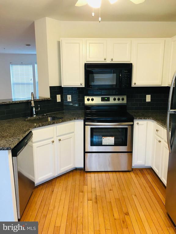 Foto principal - 13909 Churchville Dr