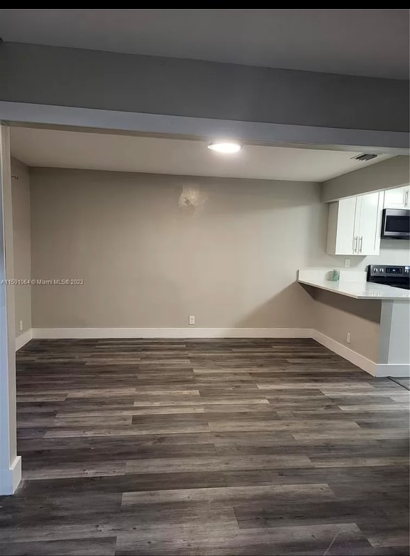 Photo - 6193 Pine Tree Ln Townhome