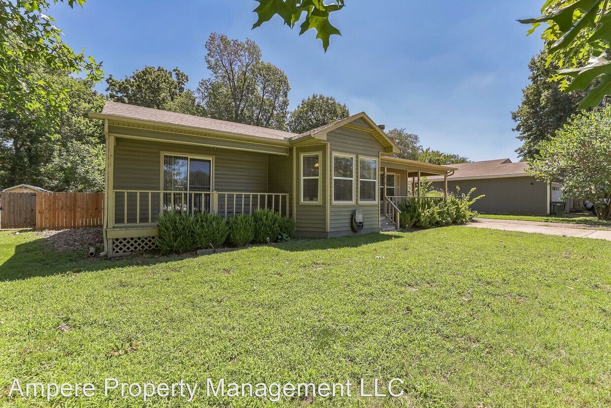 Foto principal - 3 br, 2 bath House - 1634 N Salem Rd