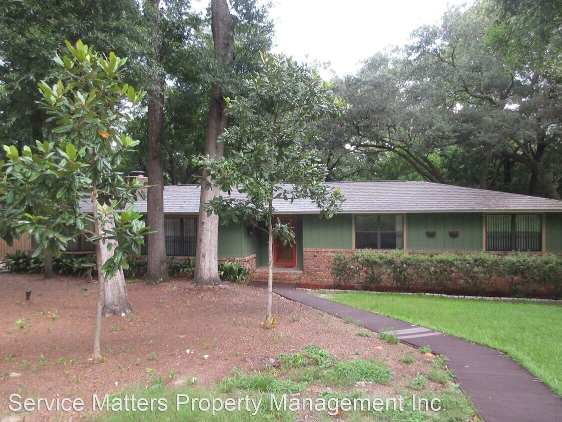 Primary Photo - 3 br, 2 bath House - 464 Shiloh Drive
