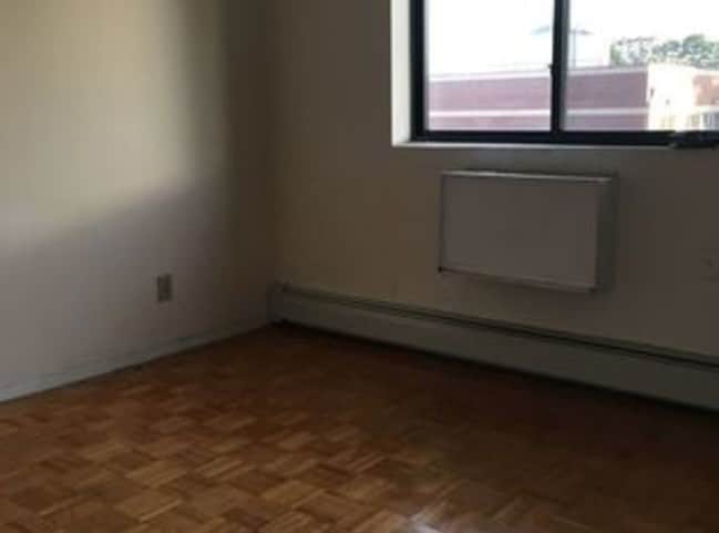 Building Photo - 5512 111th St