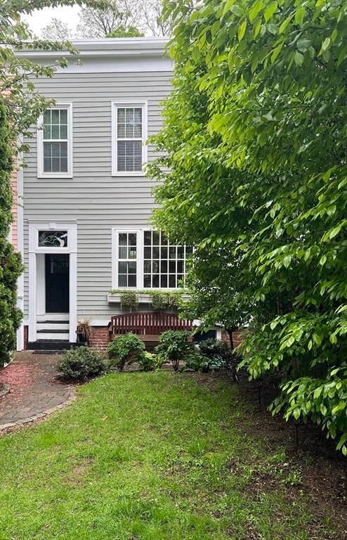 Primary Photo - 5 N Mead St