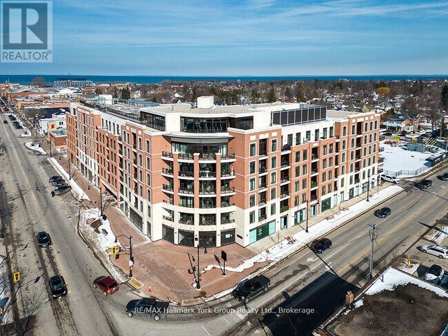 Building Photo - 1 Hume St