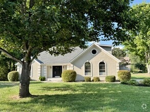Building Photo - 218 Oligi Cir