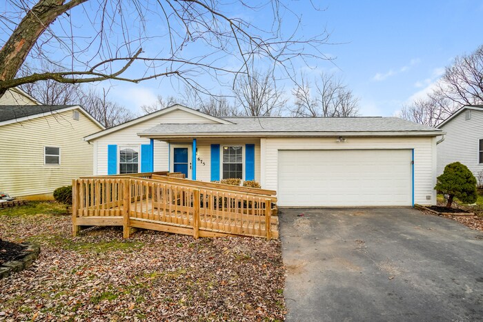 Primary Photo - 675 Cherryhaven Dr