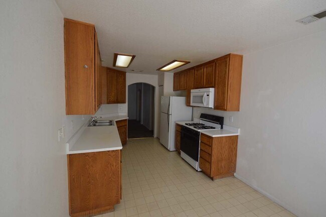 Building Photo - 1420 Jamielinn Ln