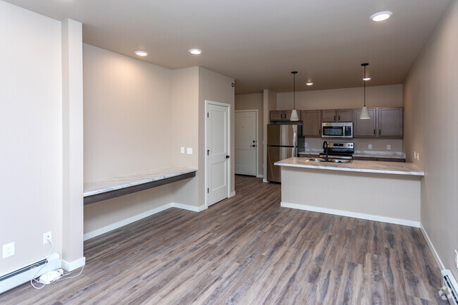 1BR, 1BA - 660SF - The Plains Apartments