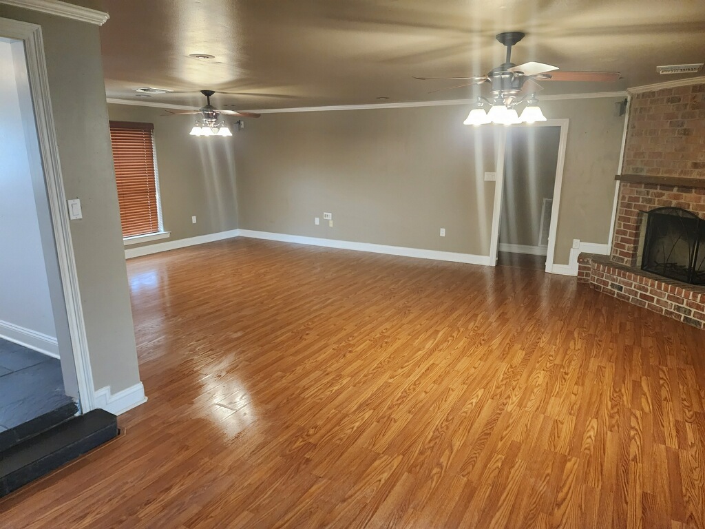 Primary Photo - 8561 Fordham Ct