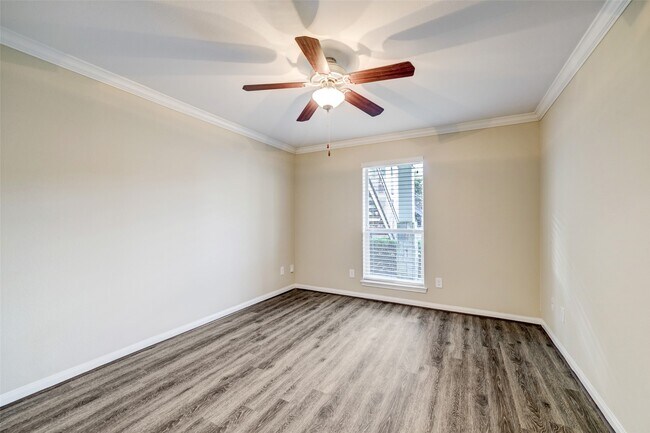 Building Photo - 1600 W T C Jester Blvd